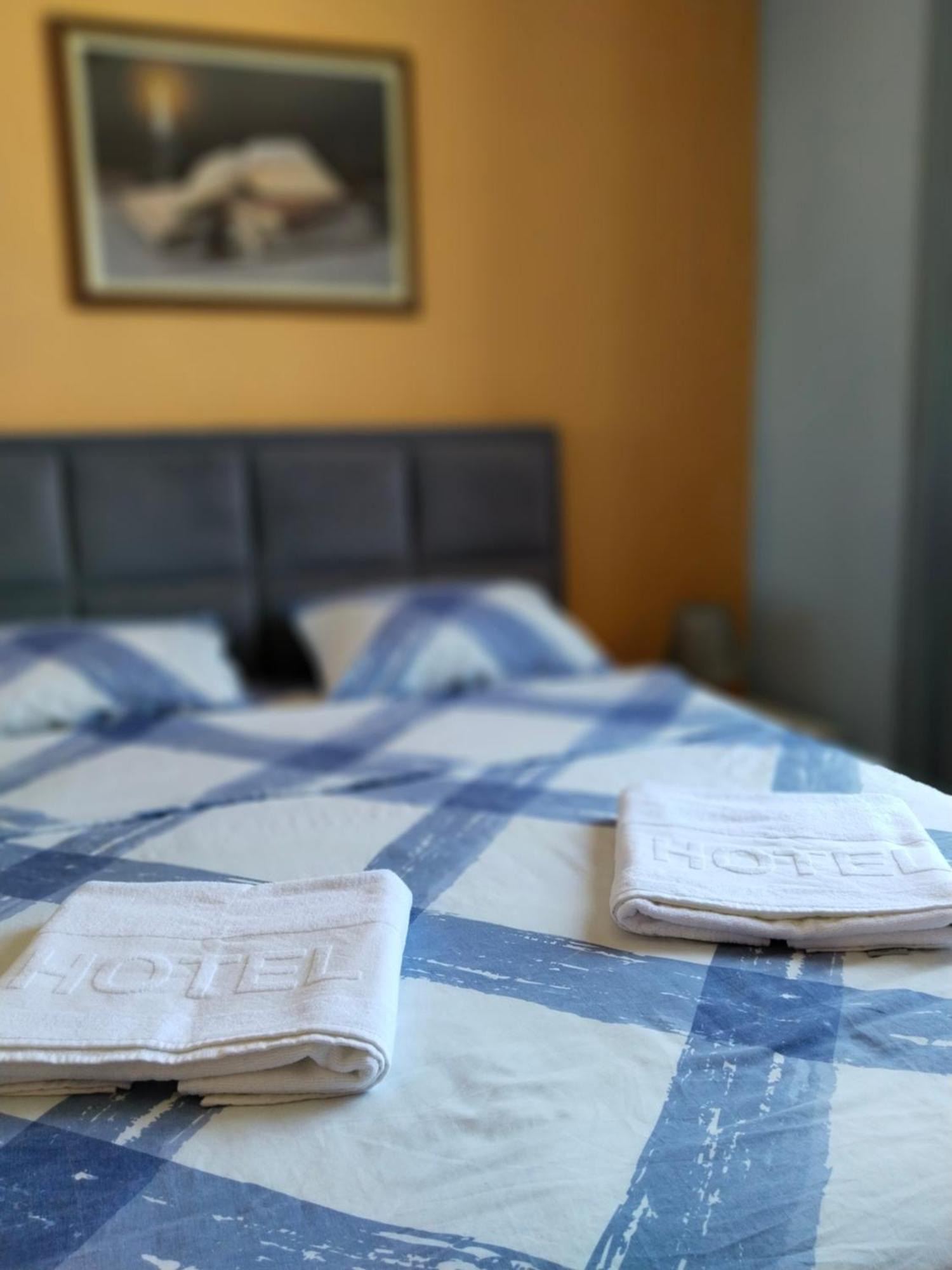 Apartments "Belle Vue" Herceg Novi Bagian luar foto